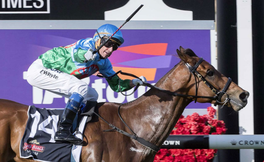 Large crowd sees Hong Kong champion answer late call to win Railway Stakes thumbnail